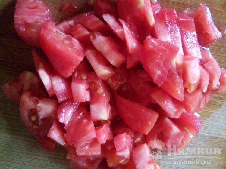 Салат из цветной капусты, помидоров и зелени - фото шаг 3