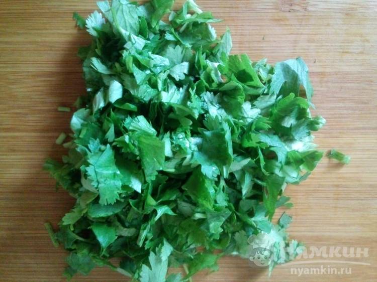 Салат из цветной капусты, помидоров и зелени - фото шаг 5