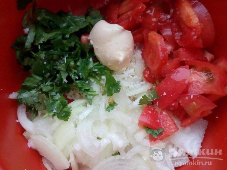 Салат из цветной капусты, помидоров и зелени - фото шаг 6