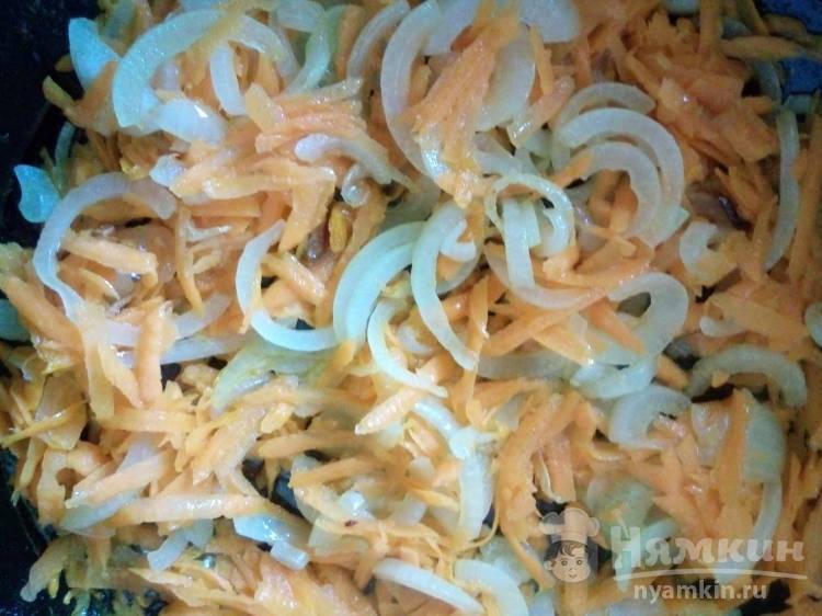 Салат из моркови с зеленым горошком - фото шаг 4