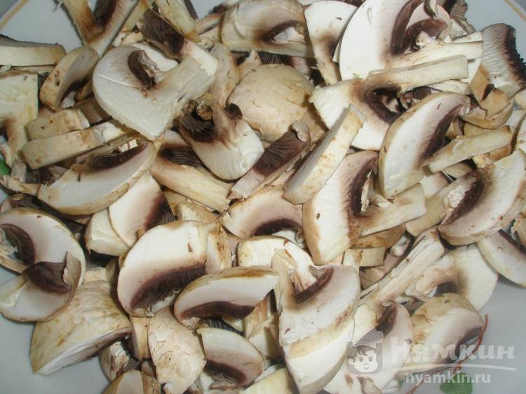 Индейка с шампиньонами в сырно-сливочном соусе - фото шаг 2