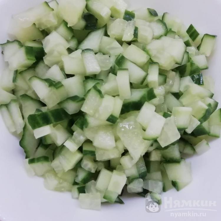 Салат Оливье с курицей и яблоком - фото шаг 3