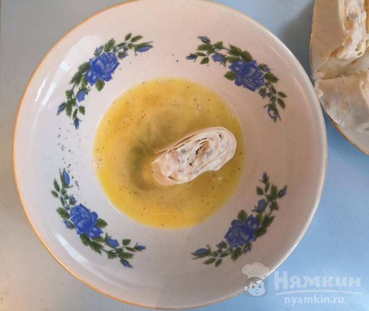 Рулет из лаваша с курицей - фото шаг 5