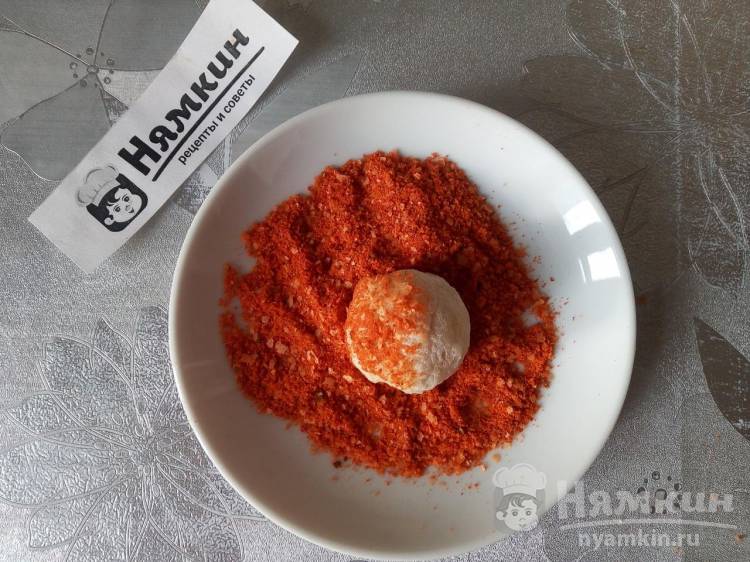 Картофельные медальоны с сыром на сковороде - фото шаг 7