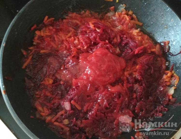 Вкусный борщ с фасолью и куриным филе - фото шаг 9