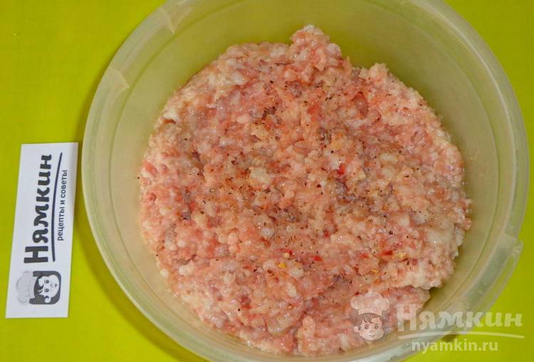 Биточки из индейки с кускусом на сковороде - фото шаг 1