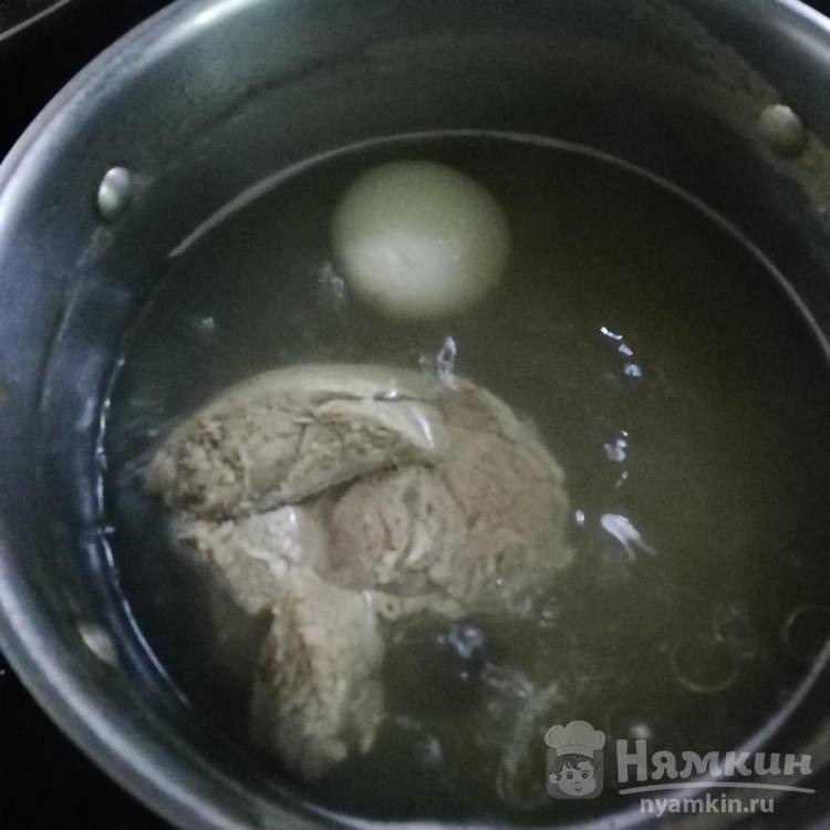Суп Щи из молодой капусты с чесноком на говяжьем бульоне - фото шаг 1