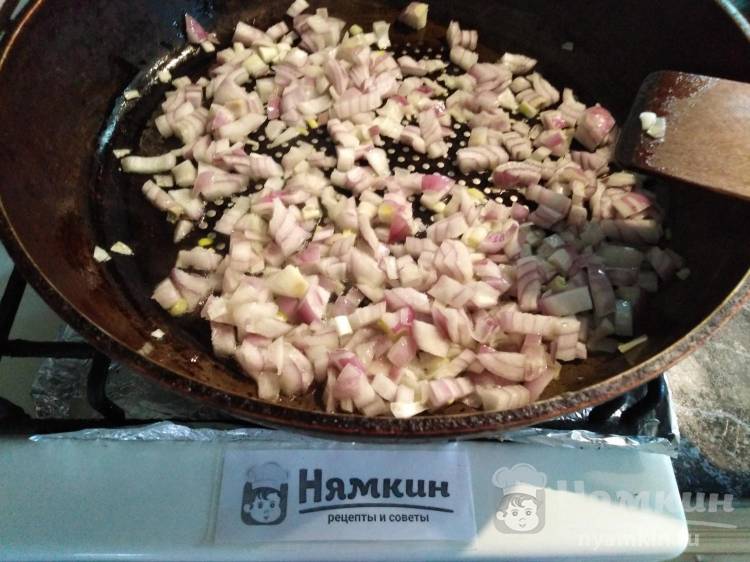 Ленивые голубцы с куриным фаршем - фото шаг 3