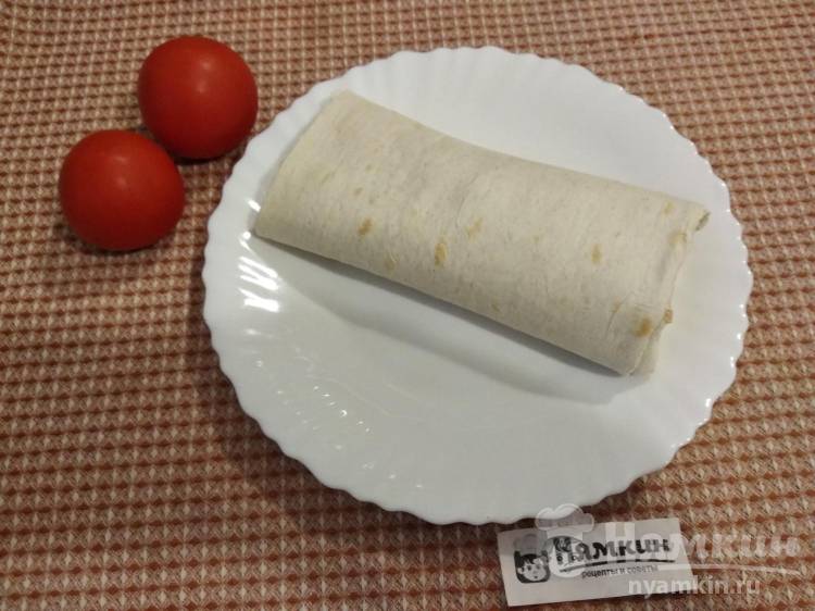 Шаурма с курицей и овощами без майонеза - фото шаг 19
