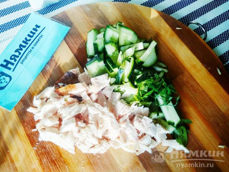 ПП салат с запечённой курицей и греческим йогуртом - фото шаг 2