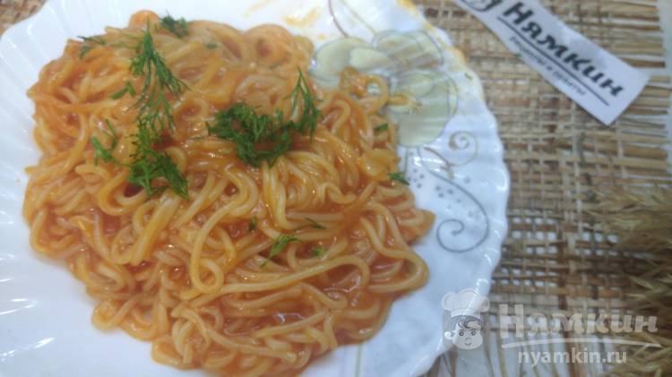 Вкусные спагетти в томатном соусе - фото шаг 7