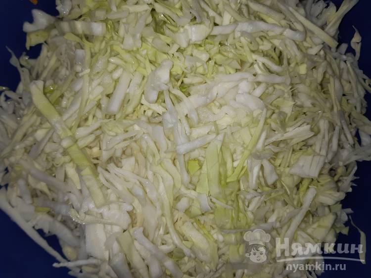 Капуста маринованная в банках - фото шаг 2