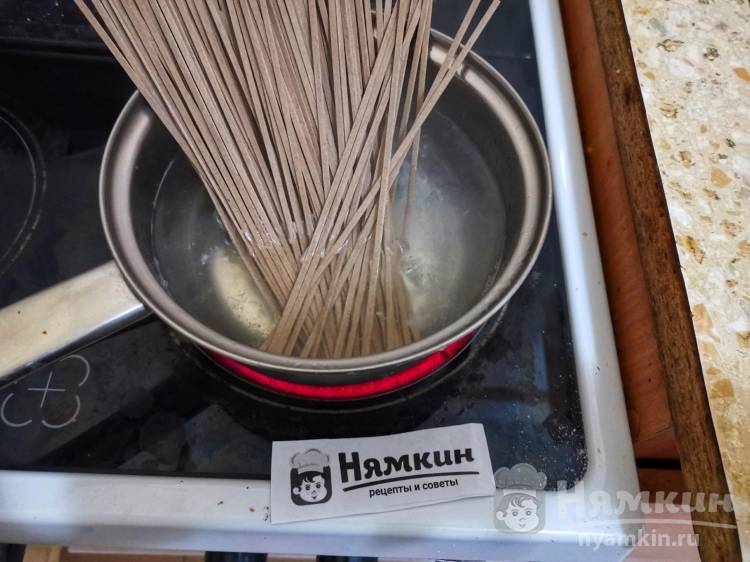 Гречневая Соба с тунцом - фото шаг 2