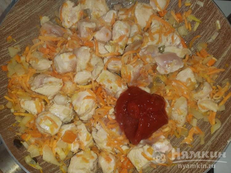 Горшочки с говядиной, фасолью и овощами