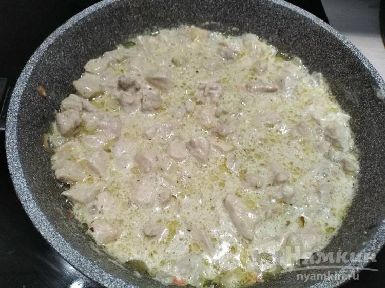 Курица В Сметане На Сковороде Фото