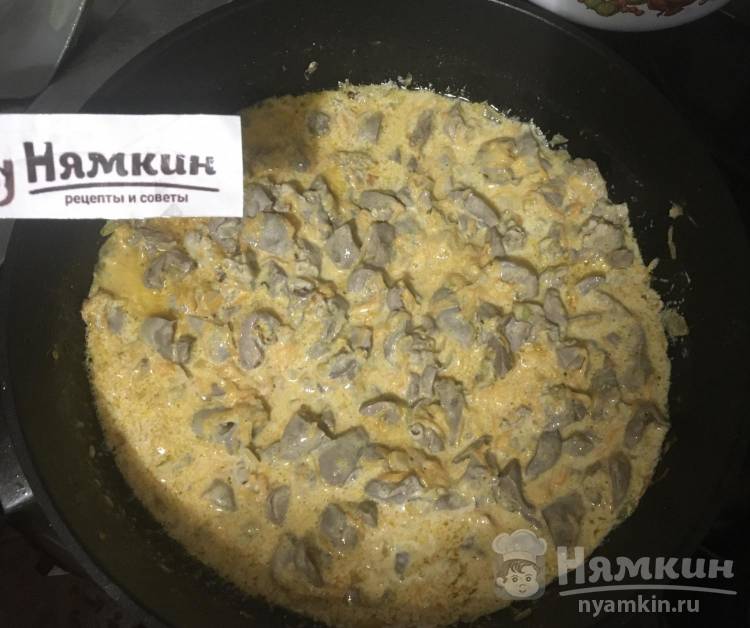 Подлива к макаронам с куриными сердечками - фото шаг 6