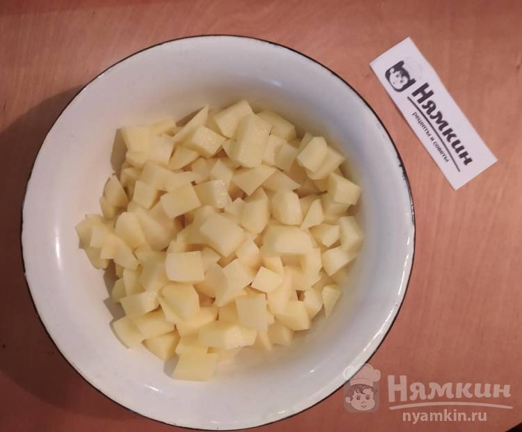 Ботвинья из свекольной ботвы с курицей - фото шаг 3