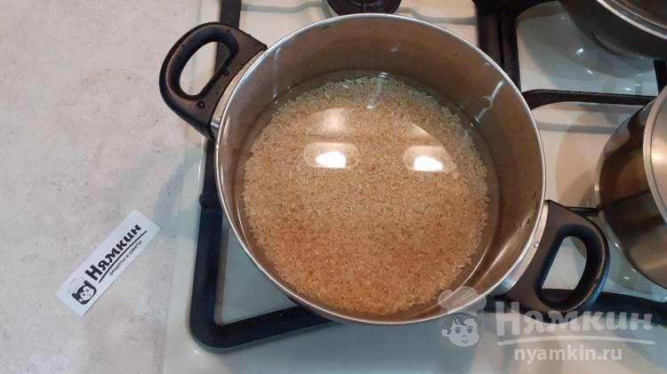 Голубцы с мясом тушеные под овощной подушкой - фото шаг 2