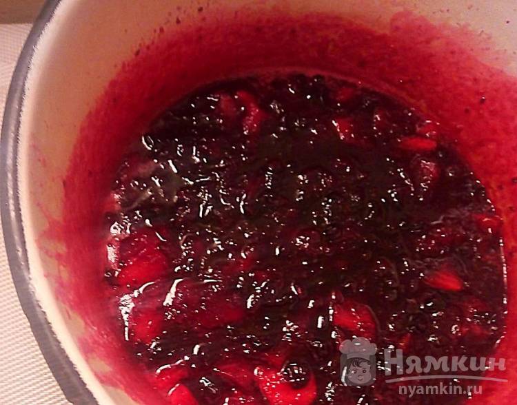 Варенье из чёрной смородины с яблоками на зиму  - фото шаг 5
