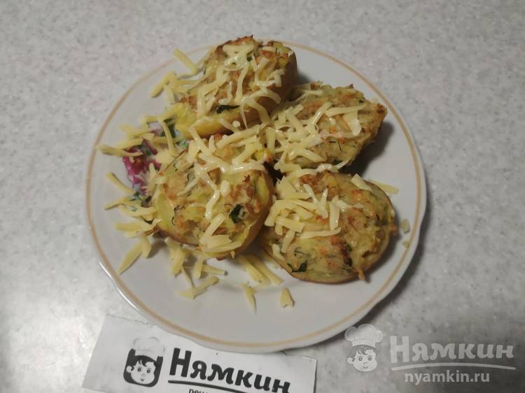 Картофель с начинкой из тунца с сыром в духовке - фото шаг 4
