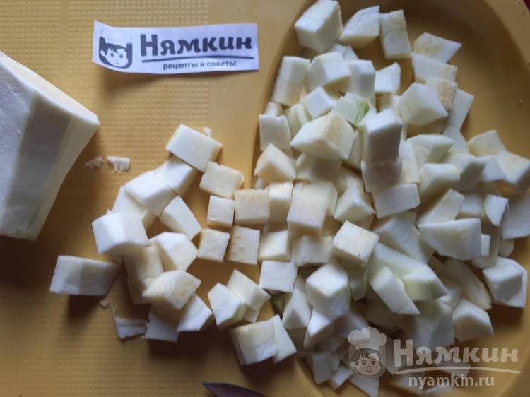 Овощное рагу с мясным фаршем на сковороде - фото шаг 5