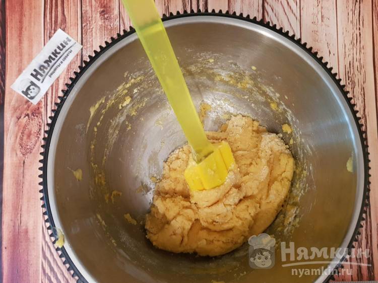 Миндальное печенье с сахарной пудрой в духовке  - фото шаг 7