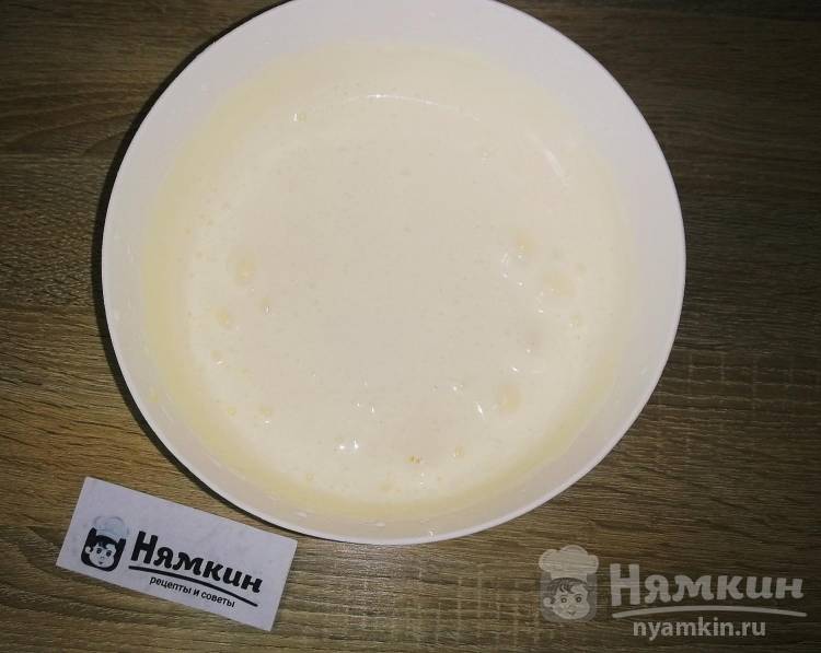 Маковый торт из бисквитных коржей с заварным кремом на праздничный стол - фото шаг 4