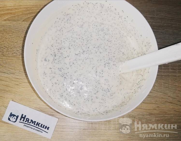Маковый торт из бисквитных коржей с заварным кремом на праздничный стол - фото шаг 7