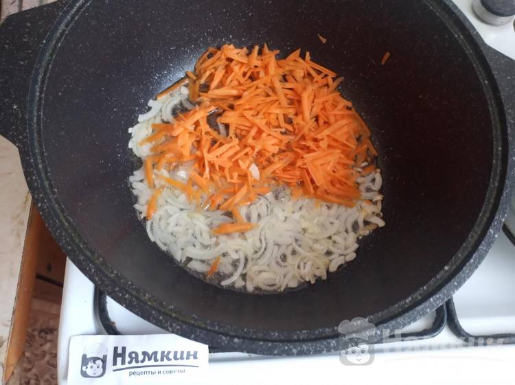 Голубцы из свежей капусты с мясным фаршем и овощами - фото шаг 12