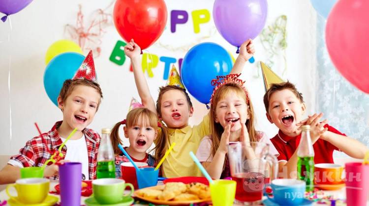 Как отметить день рожденья ребенку: выбор места, развлечения и игры
