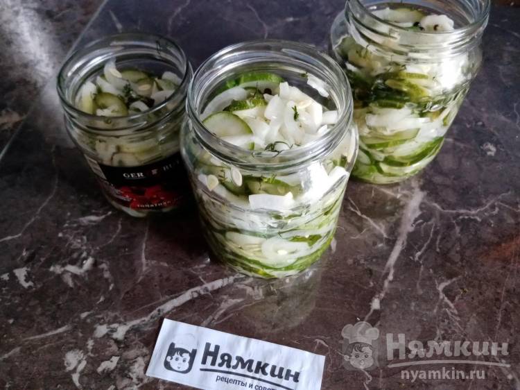 Салат из огурцов и лука с уксусом на зиму - фото шаг 5
