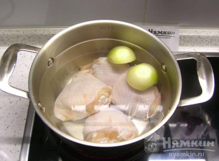 Рецепт куриного супа с вермишелью и картошкой с пошаговым фото в кастрюле и Суп с чесночными клецками