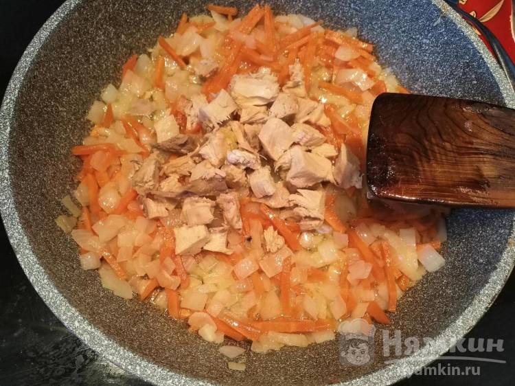Суп-харчо из курицы с рисом и картошкой