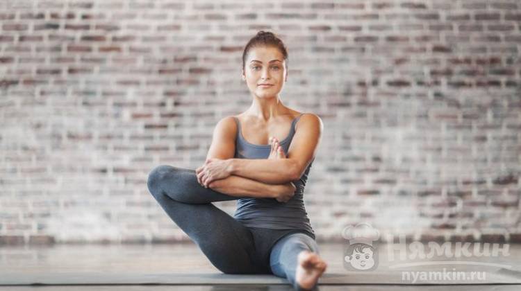 Йога для начинающих: 5 базовых поз (асан) для прекрасного самочувствия