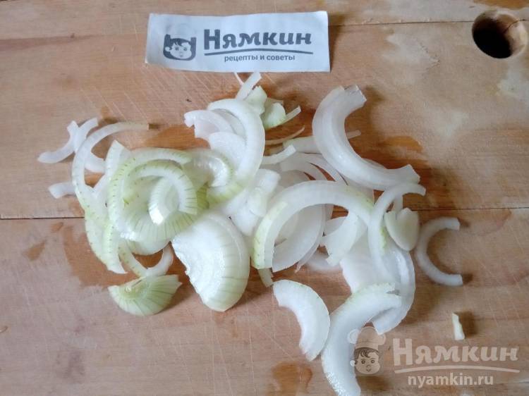 Рисовая лапша с вешенками и овощами на сковороде - фото шаг 2