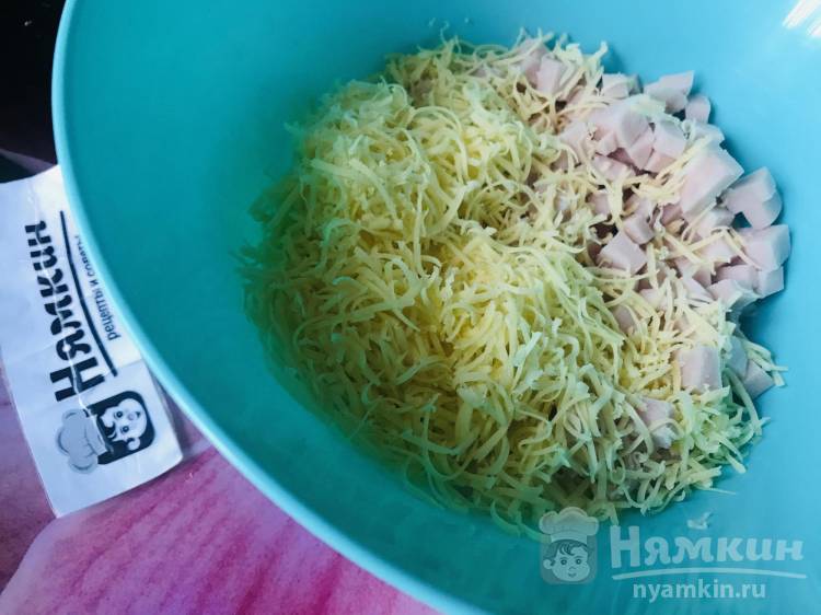 Картошка запечённая в духовке целиком с ветчиной и сыром - фото шаг 6
