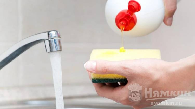 Жидкость для мытья посуды: 18 необычных способов применения в быту