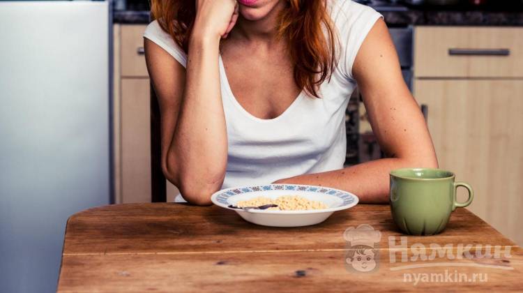 Не могу есть по утрам – как приучить себя завтракать, даже если не хочется