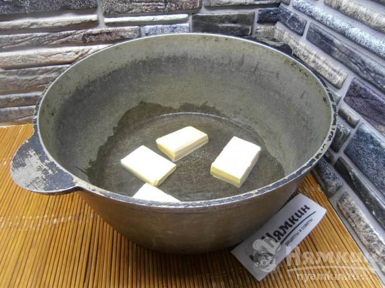 Бигус из свежей капусты с вареной колбасой - фото шаг 1