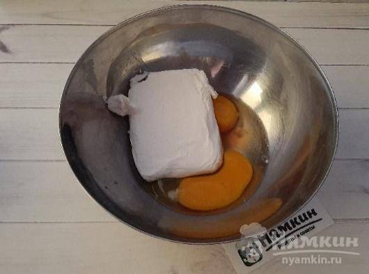 Диетические творожные булочки с сыром и специями - фото шаг 1