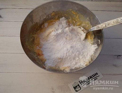 Диетические творожные булочки с сыром и специями - фото шаг 4