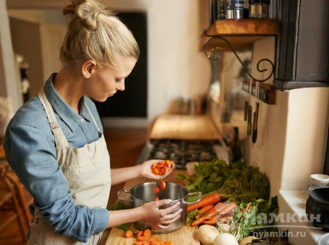5 лайфхаков, которые облегчить Вашу работу на кухне