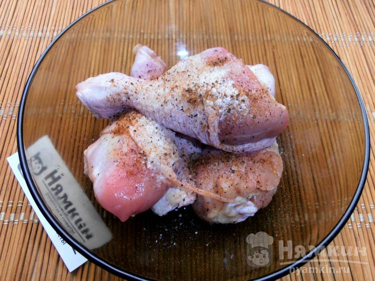 Как приготовить Куриные ножки с чесноком с хрустящей корочкой на сковороде просто рецепт пошаговый