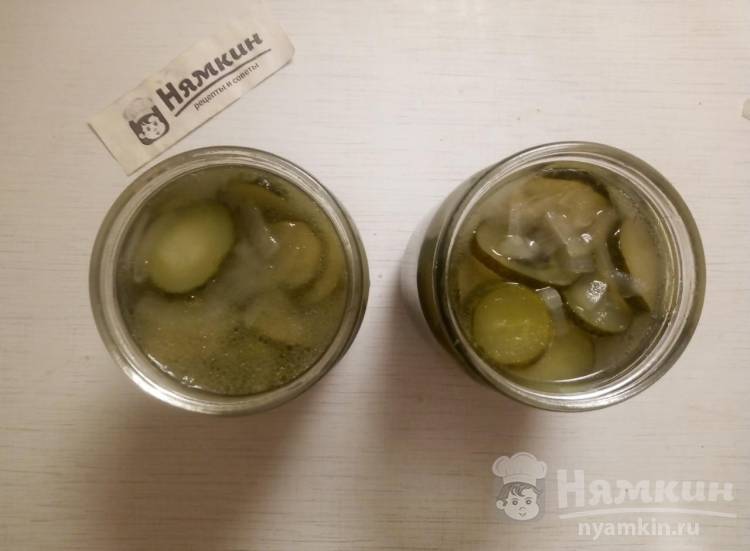 Салат из огурцов с луком и растительным маслом на зиму - фото шаг 8