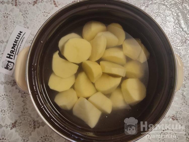 Картофельные зразы с курицей и грибами