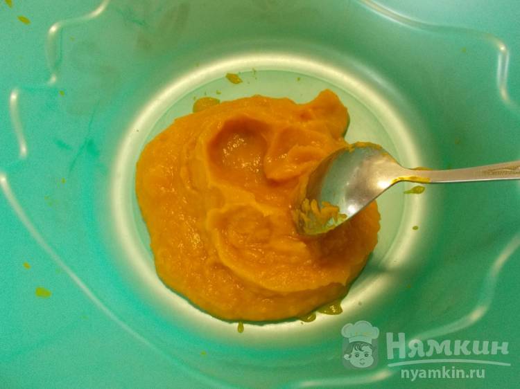 Дрожжевые булочки с тыквенным пюре на Хеллоуин - фото шаг 5