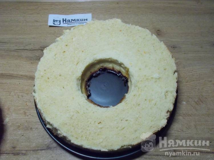 Рождественский пирог Трех королей со взбитыми сливками - фото шаг 18