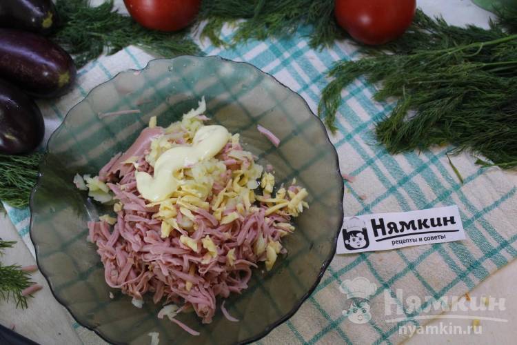 Фаршированная картошка с сыром и сосисками в духовке - фото шаг 5