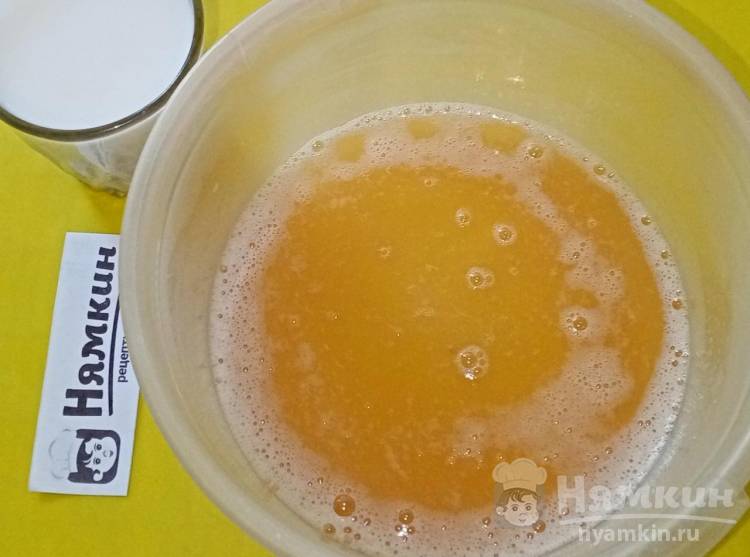 Вафельные коржи для торта на молоке в электровафельнице - фото шаг 3