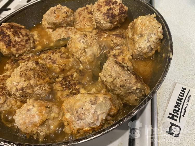 Ёжики из домашнего свиного фарша с рисом и репчатым луком - фото шаг 16